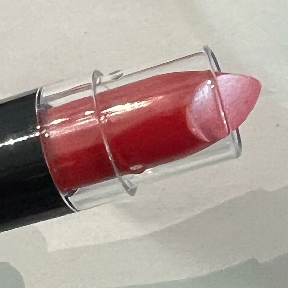 DISNEY EVIL QUEEN LIPSTICK BRAND NEW